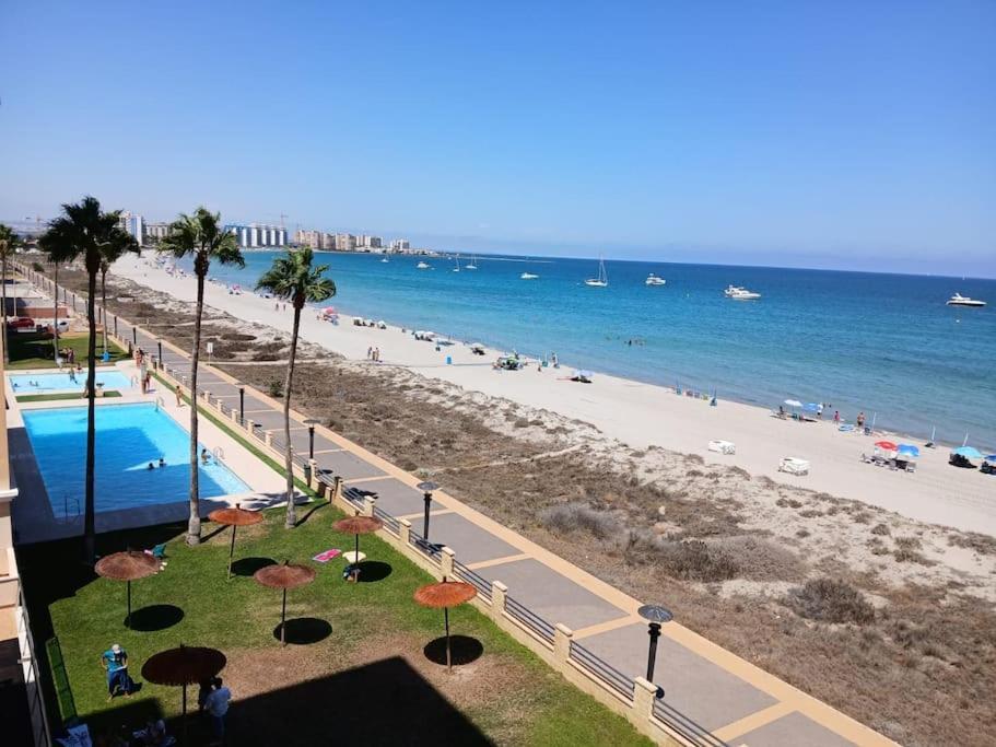 Apartamento En La Manga A Pie Del Mar Mediterraneo サン・ハビエル エクステリア 写真
